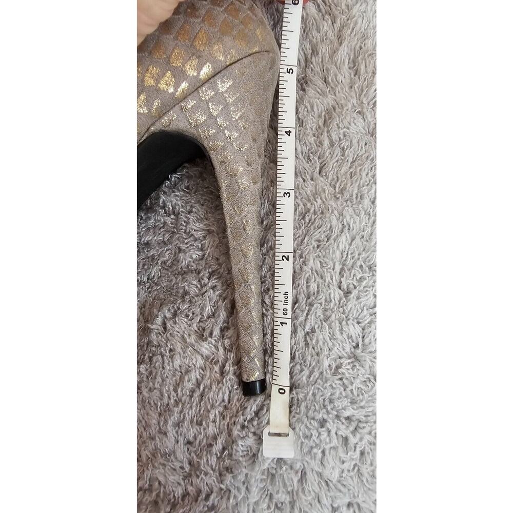New Jessica Simpson Gold Python Platform Pumps He… - image 2